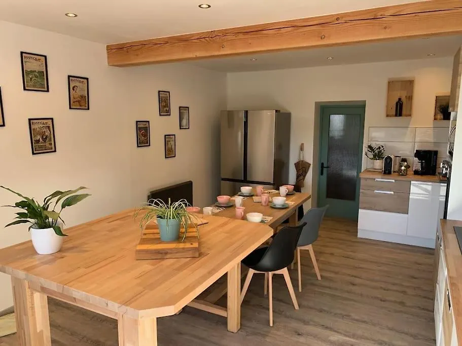 Villa Le Pas Sans Peine à Le Cergne France