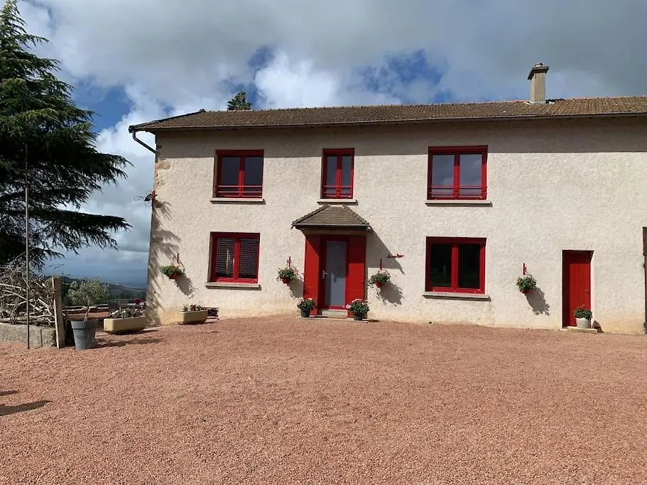 Villa Le Pas Sans Peine à Le Cergne Hébergement de vacances