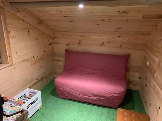 Hébergement de vacances Villa Le Pas Sans Peine à Le Cergne France